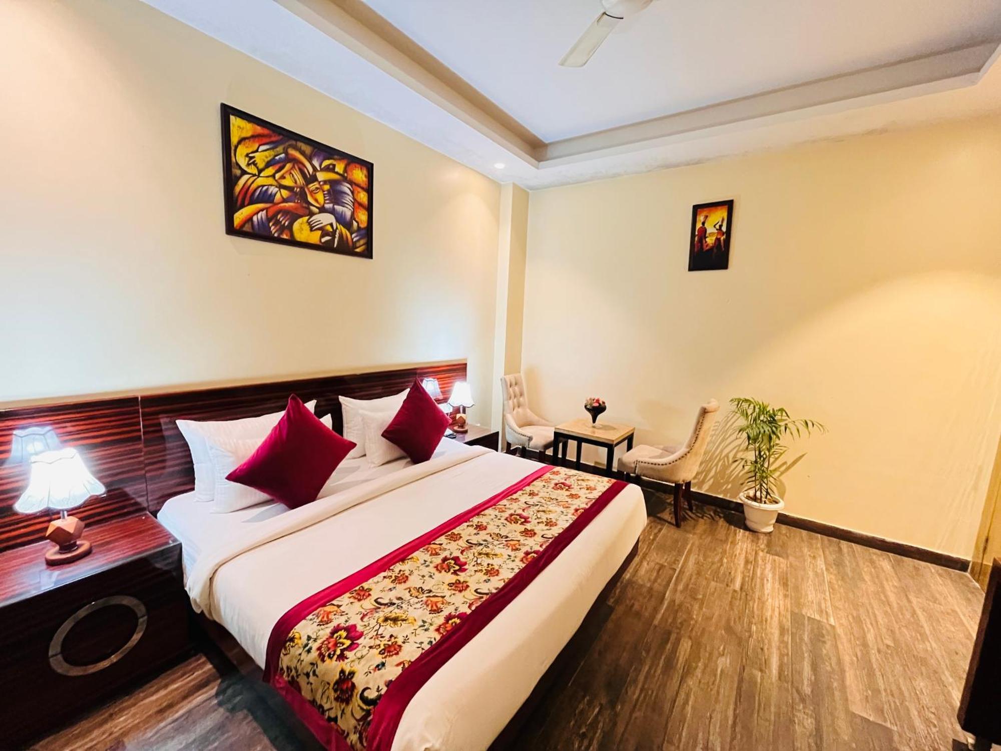 Hotel Banz Near Indira Gandhi Airport Delhi Nuova Delhi Esterno foto
