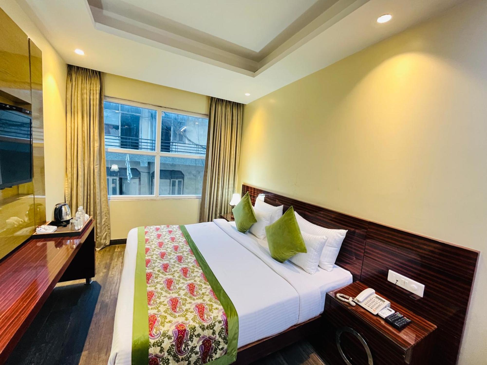 Hotel Banz Near Indira Gandhi Airport Delhi Nuova Delhi Esterno foto