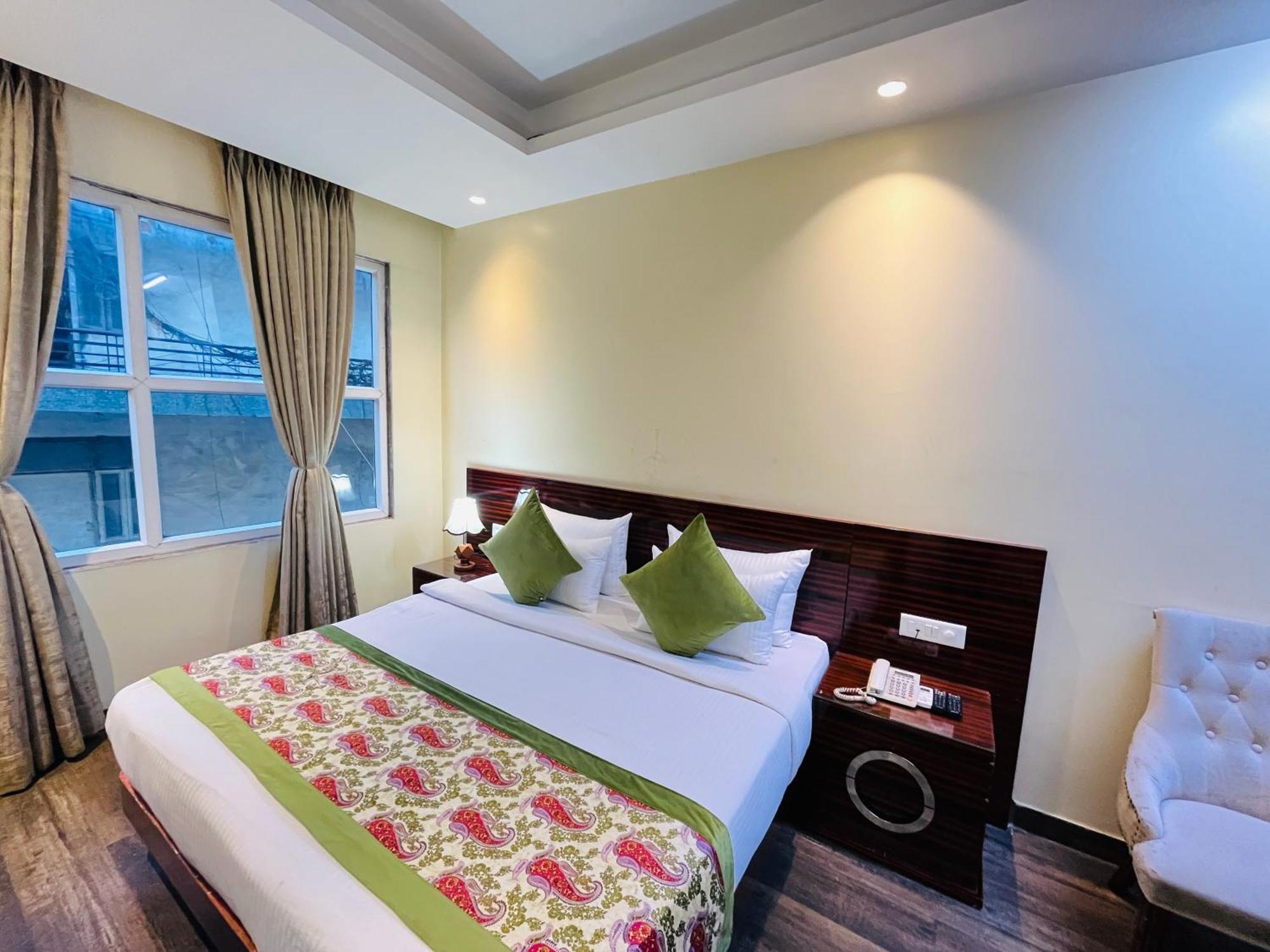 Hotel Banz Near Indira Gandhi Airport Delhi Nuova Delhi Esterno foto